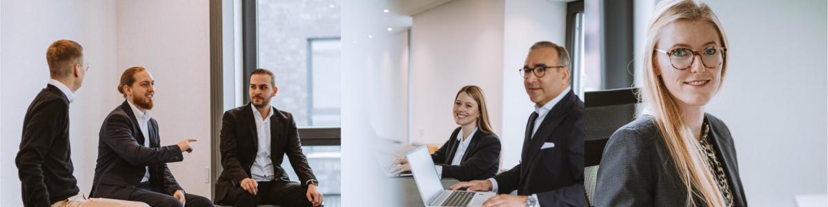 Drei Szenen aus dem Arbeitsalltag einer Wirtschaftskanzlei: Links unterhalten sich drei Mitarbeiter in Businesskleidung in einem modernen Besprechungsraum, in der Mitte arbeitet ein Rechtsanwalt und eine Rechtsanwältinnner und eine Frau gemeinsam an einem Laptop an einem Besprechungstisch, rechts sitzt eine lächelnde Rechtsanwältin mit Brille im Business-Outfit an ihrem Schreibtisch.